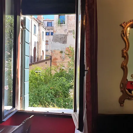 Residenza Degli Angeli Hotel